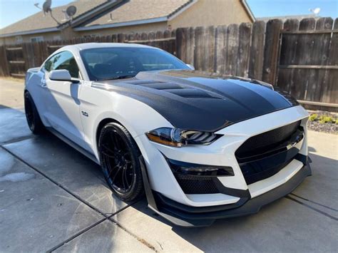 mustang carbon